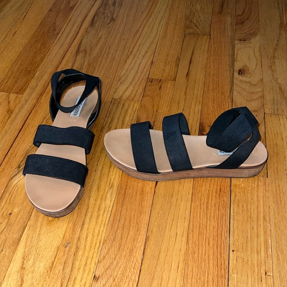 Steve Madden Platform Sandals - Picture 1 of 7
